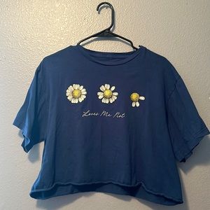 Love me love me not cropped shirt